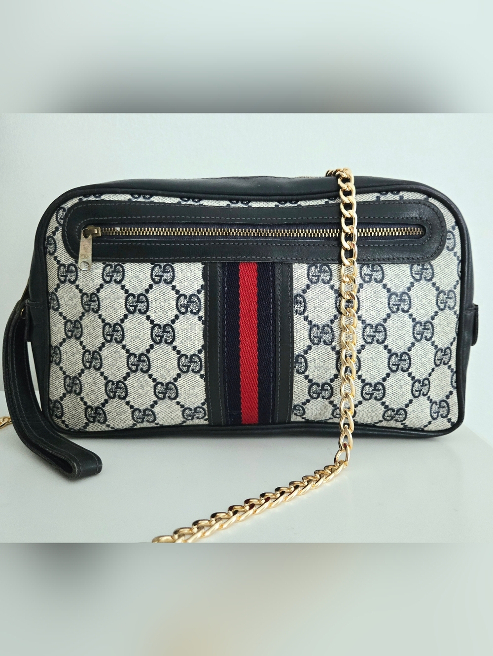 Authentic GUCCIi GG Logo Web Clutch Crossbody Shoulder WOC‎ Wallet On A Chain